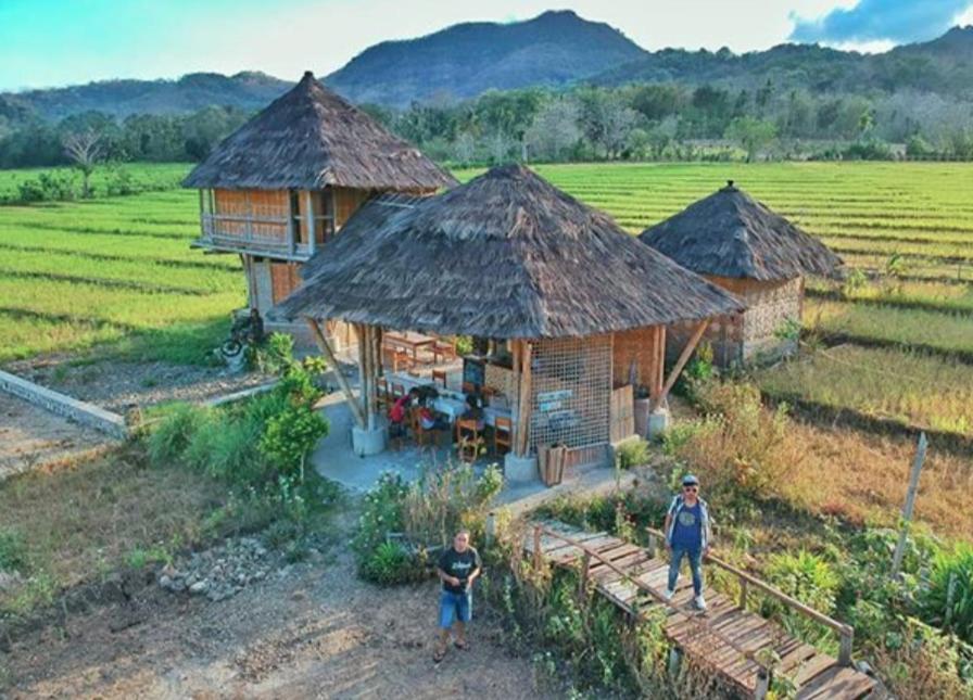 Tado Homestay Limbung 外观 照片